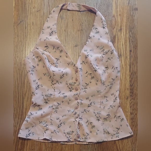 Georgiou Flower Top - Picture 2 of 2